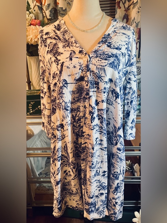 Joie Dresses & Skirts - Joie Linen Button Front Dress with POCKETS. Size Small. Relaxed fit.